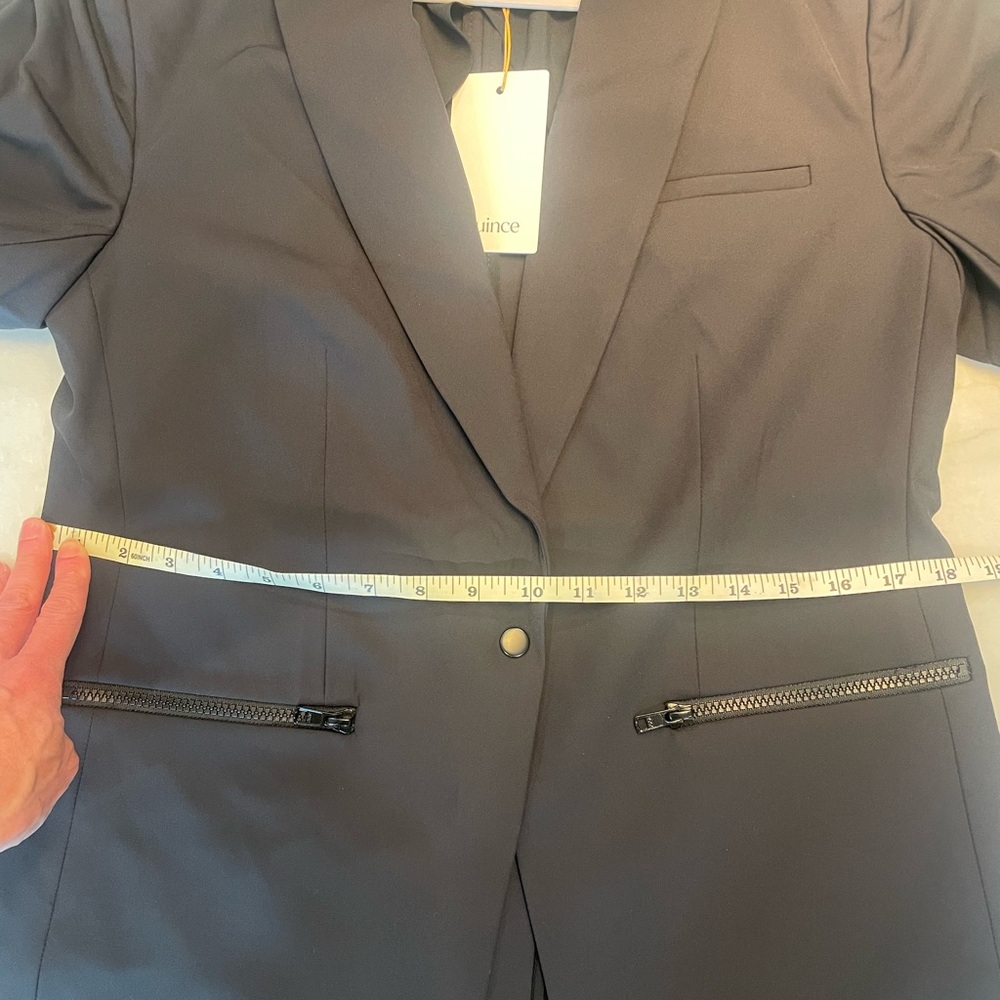 Quince Elegant Black Scuba Jacket - Picture 3 of 5